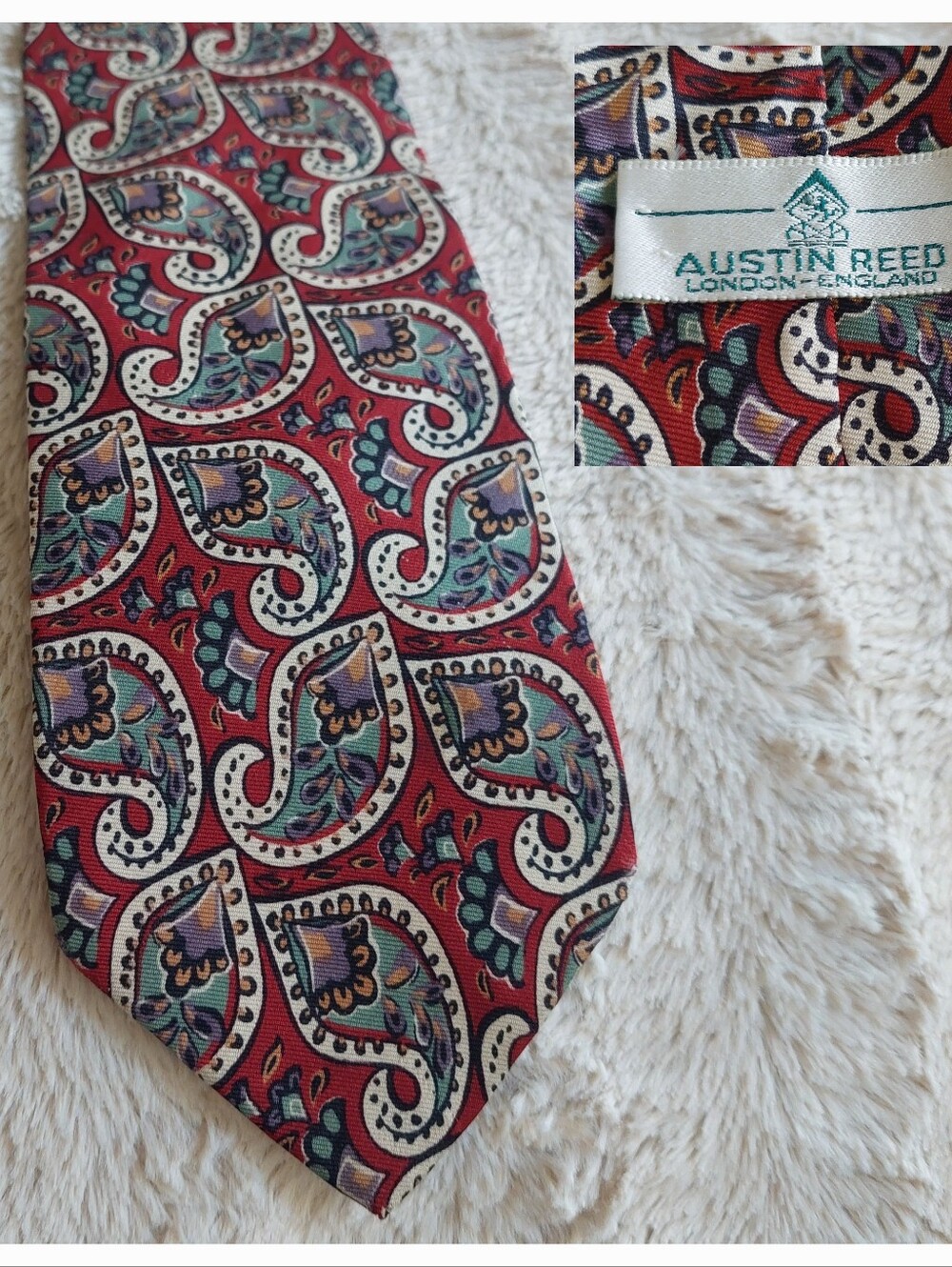 Austin Reed Men's Tie Red Paisley 100% Italian Silk USA